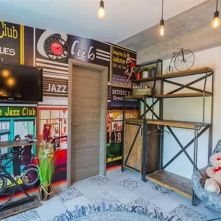 Aragda 1 שיופוק