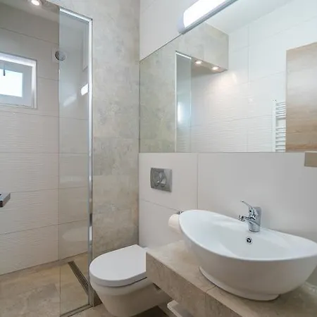 Aragda 1 Apartment *